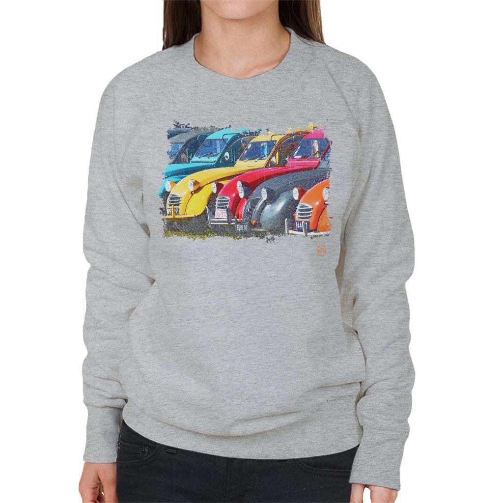 Citroën 2CV In A Line Retro Photo Women's Sweatshirt product image 4