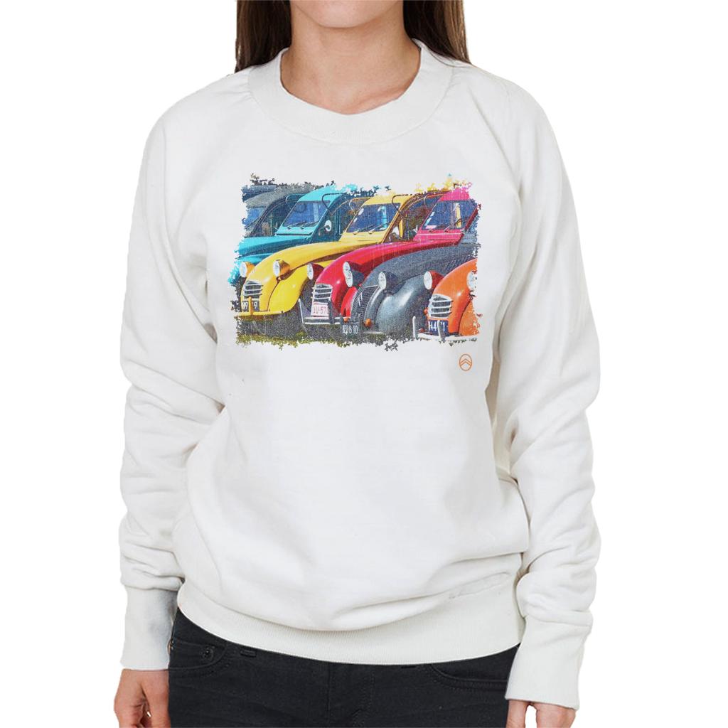 Citroën 2CV In A Line Retro Photo Women's Sweatshirt product image 6