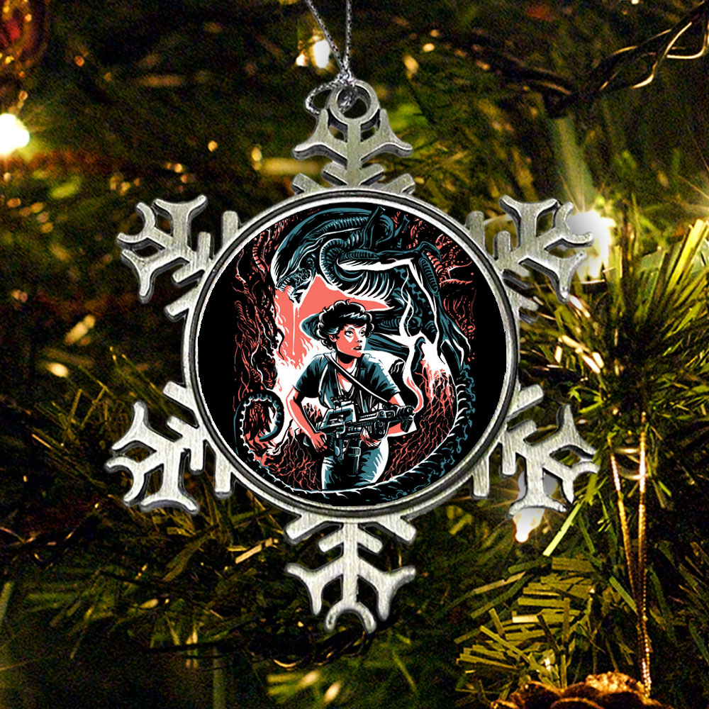 Hunter Hunted - Ornament product image 1